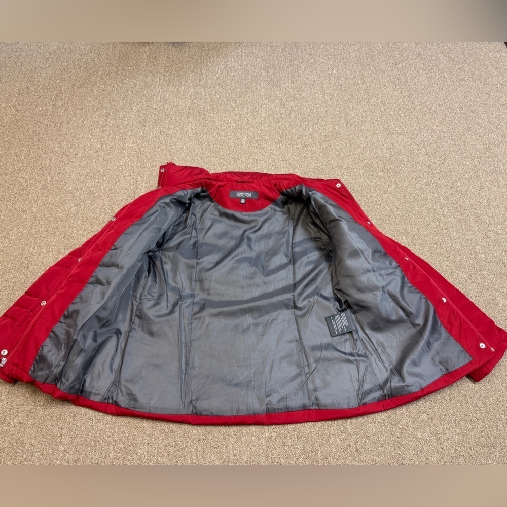 Kenneth Cole Reaction: Women's Down Red Puffer Jacket, Size L - Picture 9 of 11